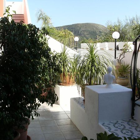 Villa Vista Mare Mela Lipari  Exterior photo