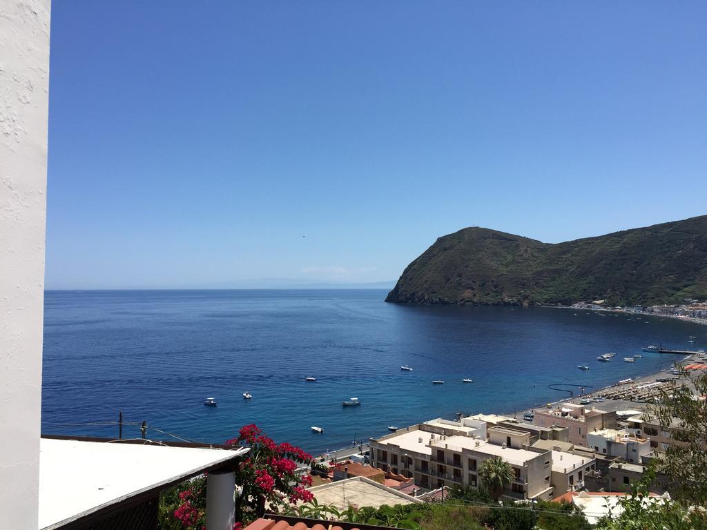 Villa Vista Mare Mela Lipari  Exterior photo