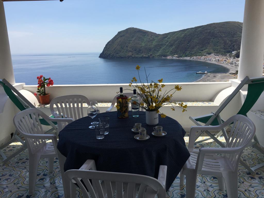 Villa Vista Mare Mela Lipari  Exterior photo