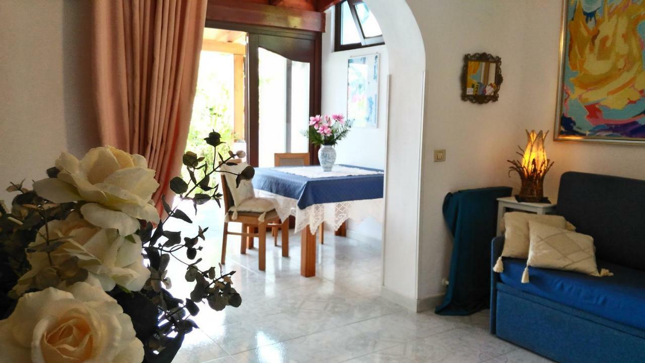 Villa Vista Mare Mela Lipari  Exterior photo