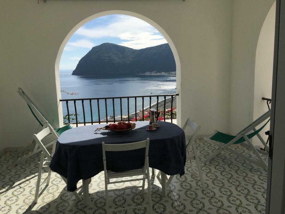 Villa Vista Mare Mela Lipari  Exterior photo