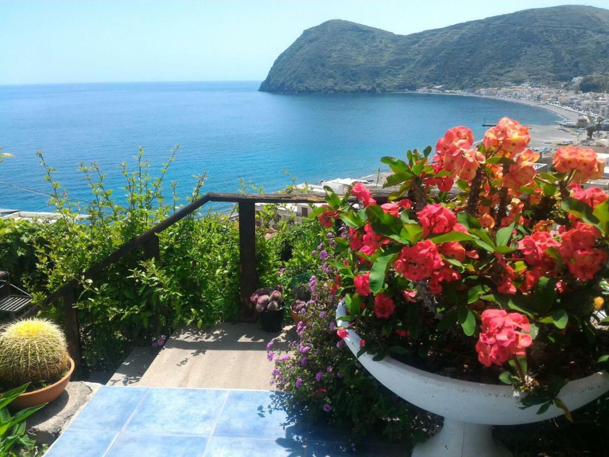 Villa Vista Mare Mela Lipari  Exterior photo